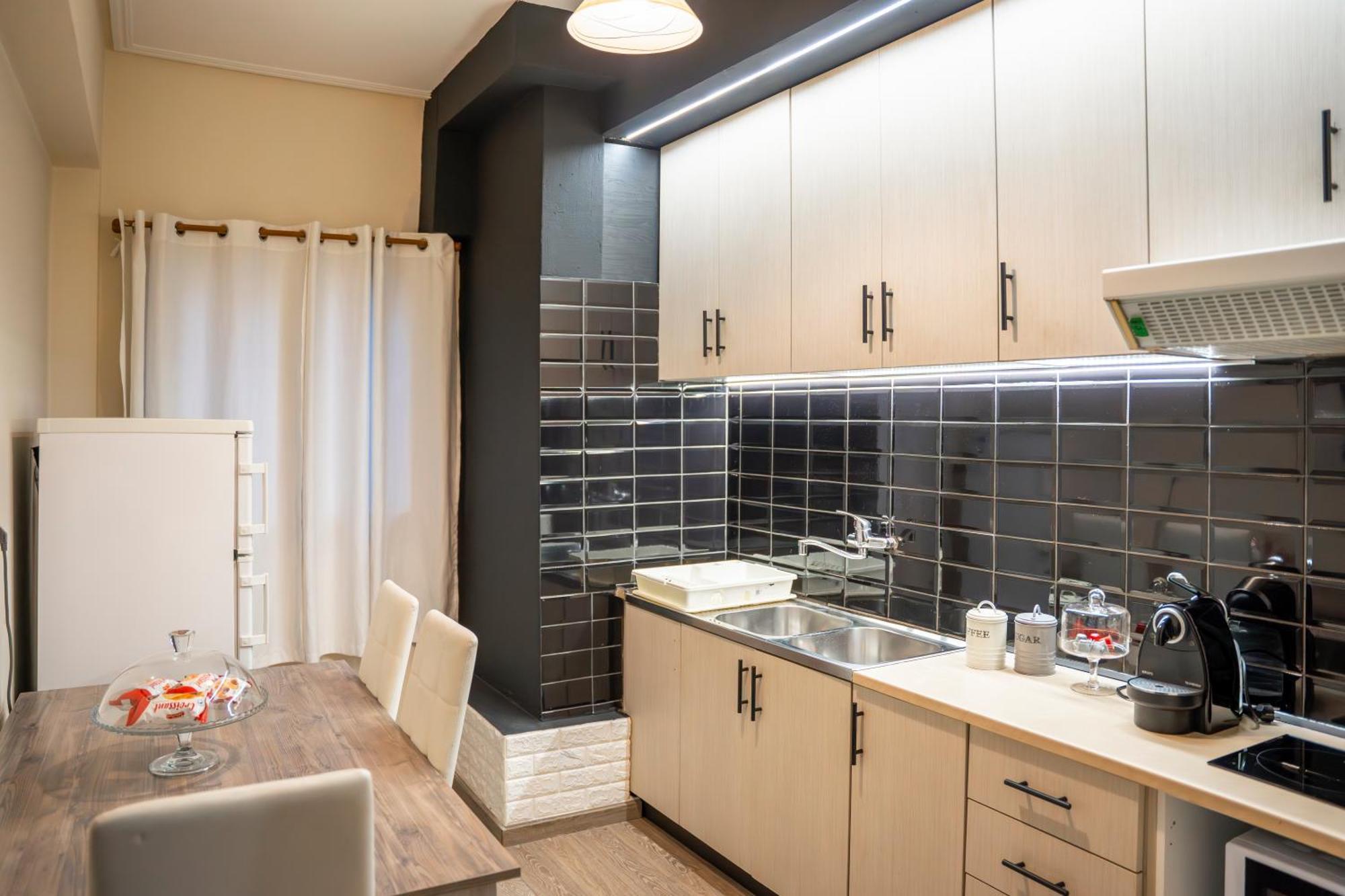 קאלאבאקה Kontoylis Apartment מראה חיצוני תמונה